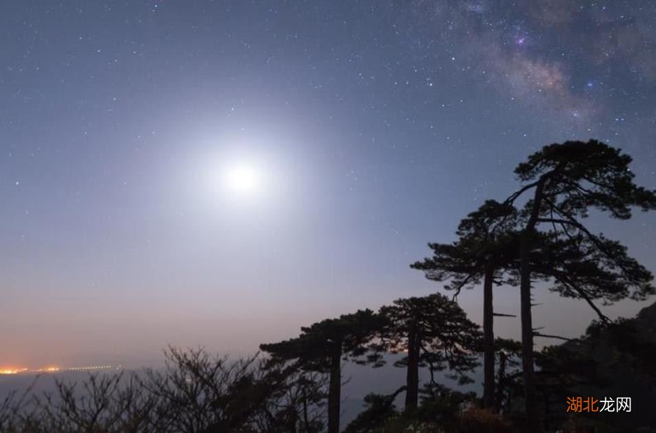 月明星稀是成语吗？