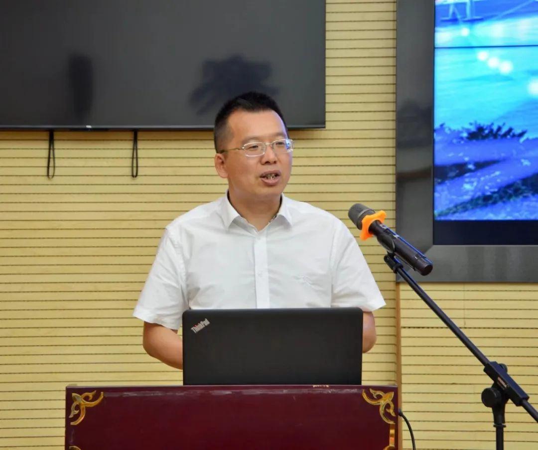 数字比赛，小巷中的宝藏之争