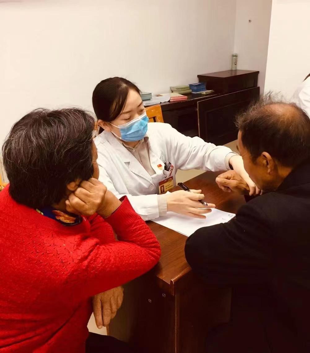 垫江人才网最新招聘，小巷特色小店的人才探寻之旅