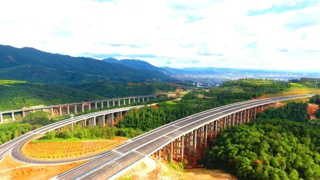 玉临高速公路最新动态，启程探寻自然美景的旅程开启